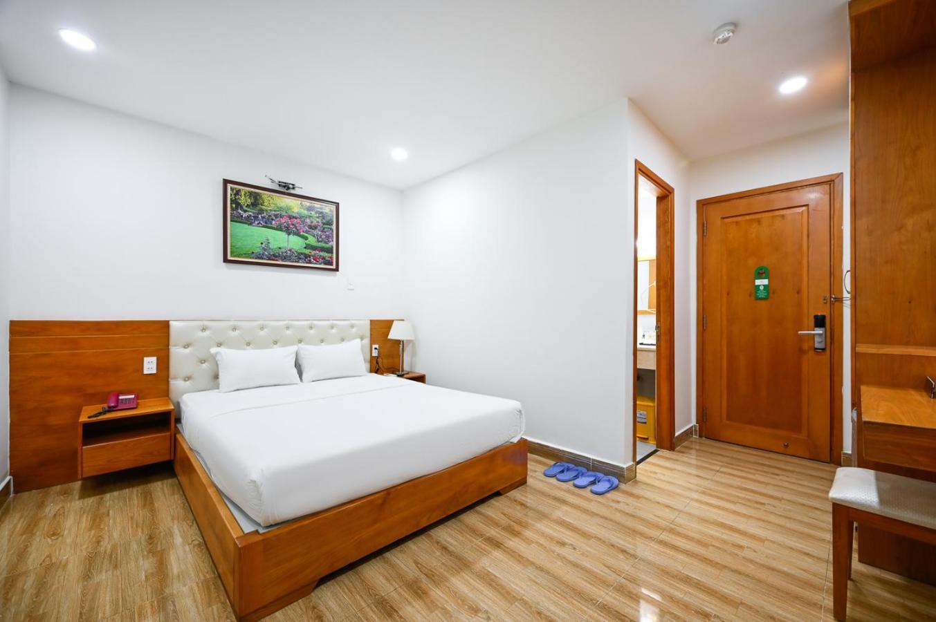 הו צ'י מין סיטי Vivian Airport Hotel Saigon מראה חיצוני תמונה